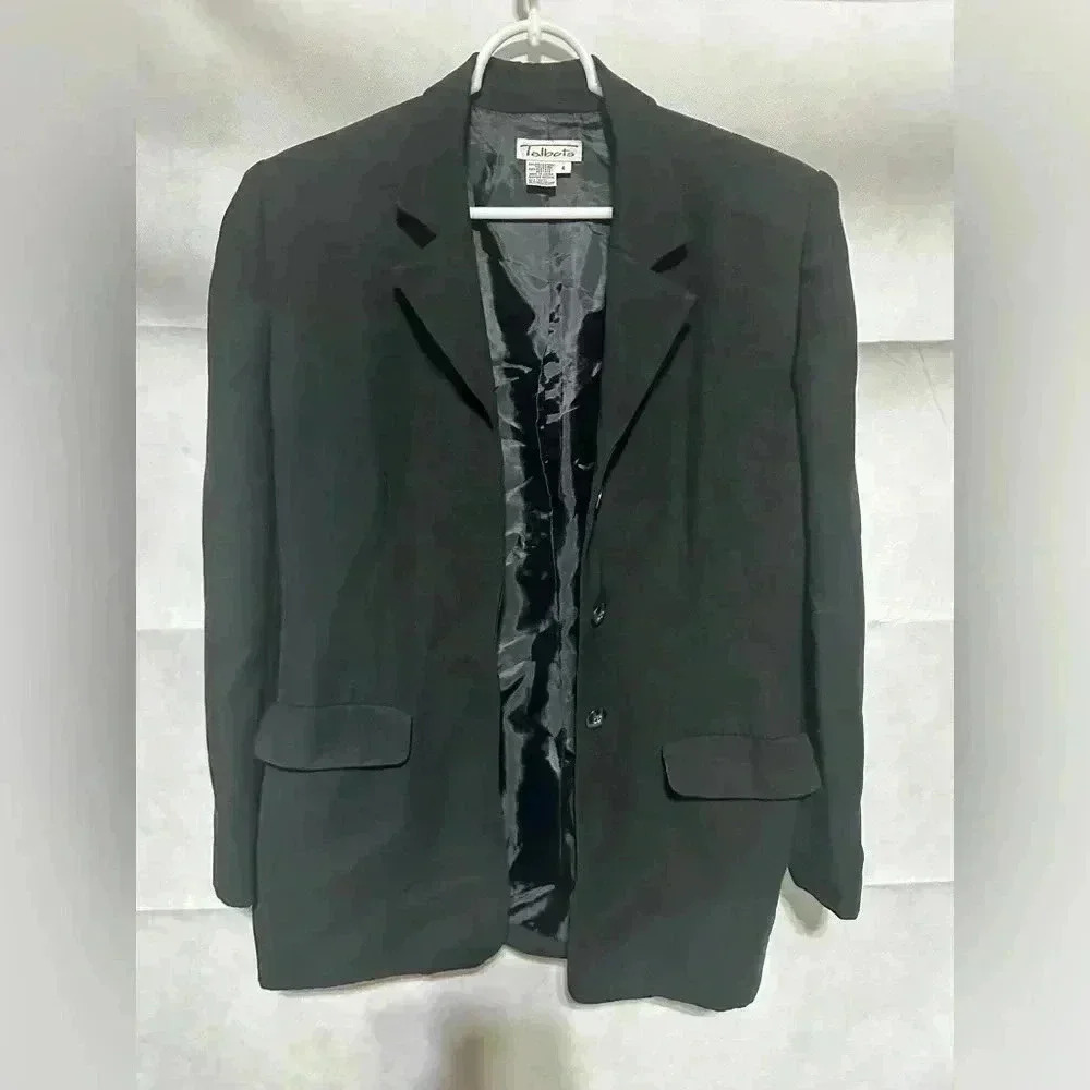 Talbots Women’s Black Hidden Button Blazer Size 4 Pockets Career Business Office